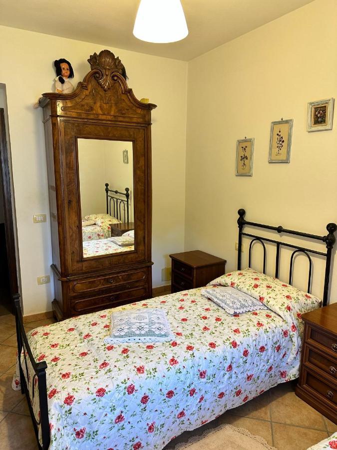 Rasiglia Hotel Esterno foto